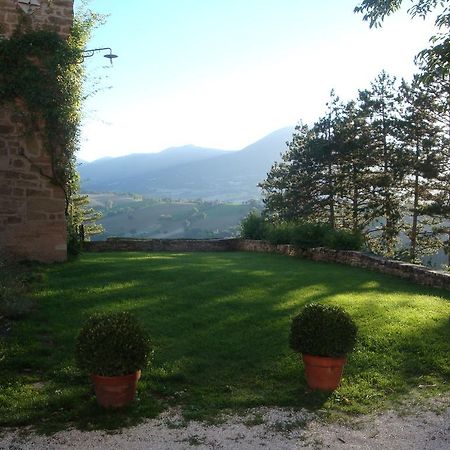 Locanda Dell'Istrice กาเมริโน ภายนอก รูปภาพ