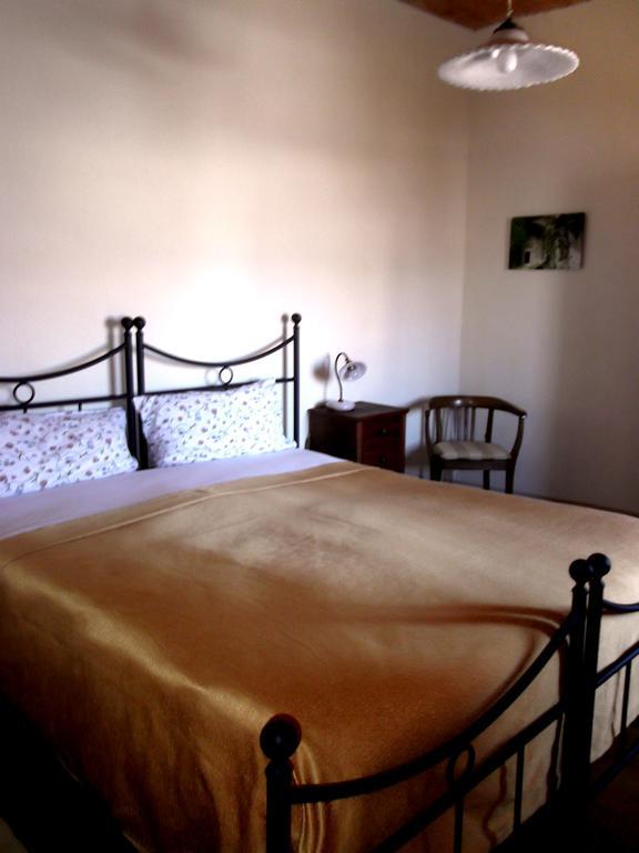 Locanda Dell'Istrice กาเมริโน ห้อง รูปภาพ